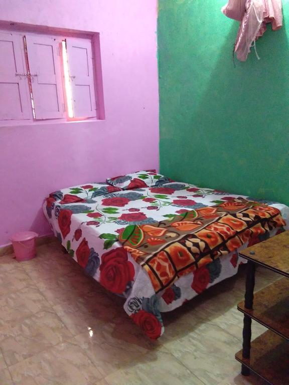 Ravi Guesthouse ハンピ エクステリア 写真