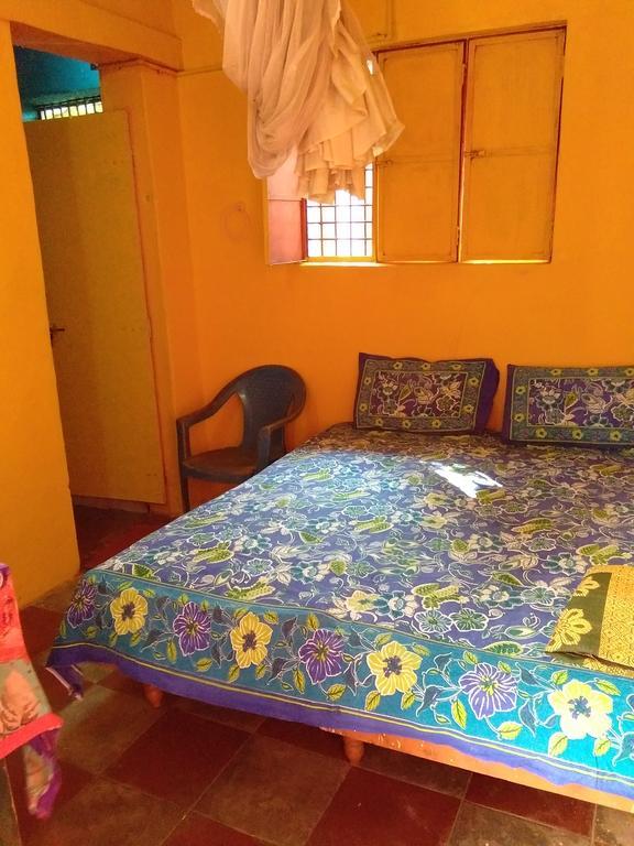 Ravi Guesthouse ハンピ エクステリア 写真